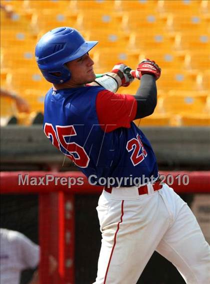 Thumbnail 3 in Conner vs Dixie Heights (KHSAA 9th Region Semifinal) photogallery.