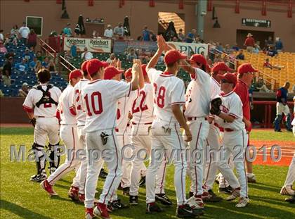 Thumbnail 3 in Conner vs Dixie Heights (KHSAA 9th Region Semifinal) photogallery.