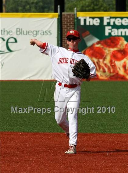 Thumbnail 2 in Conner vs Dixie Heights (KHSAA 9th Region Semifinal) photogallery.