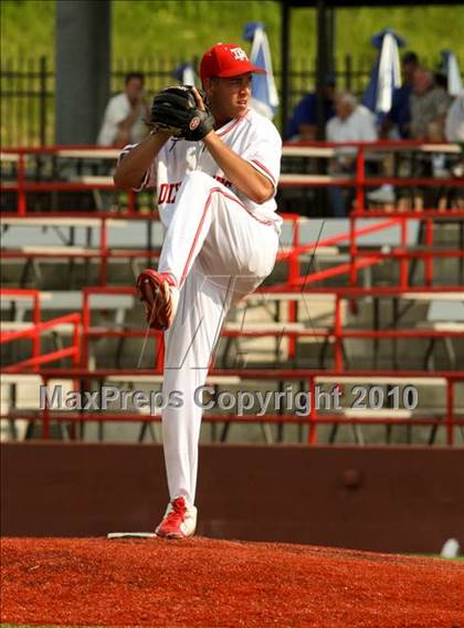 Thumbnail 2 in Conner vs Dixie Heights (KHSAA 9th Region Semifinal) photogallery.
