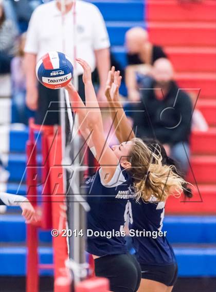 Thumbnail 2 in Mt. Madonna vs. Notre Dame (CIF-CCS Division 5 Championship) photogallery.
