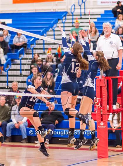 Thumbnail 3 in Mt. Madonna vs. Notre Dame (CIF-CCS Division 5 Championship) photogallery.