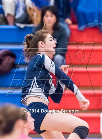 Thumbnail 3 in Mt. Madonna vs. Notre Dame (CIF-CCS Division 5 Championship) photogallery.