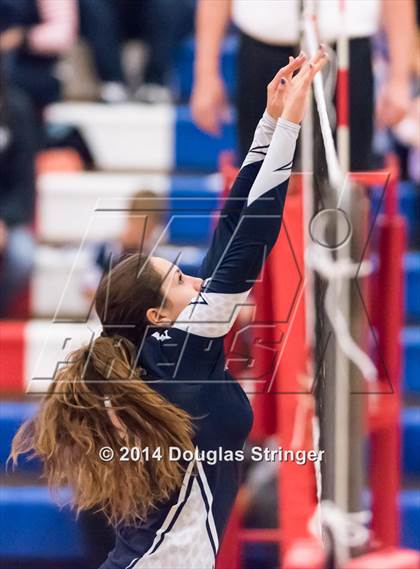 Thumbnail 2 in Mt. Madonna vs. Notre Dame (CIF-CCS Division 5 Championship) photogallery.