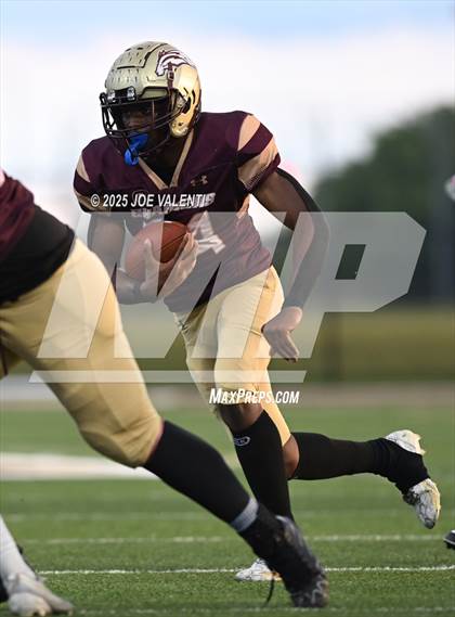 Thumbnail 3 in Pioneer @ Cheektowaga photogallery.