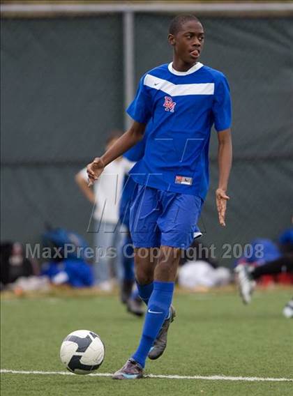 Thumbnail 1 in DeMatha @ Gonzaga photogallery.