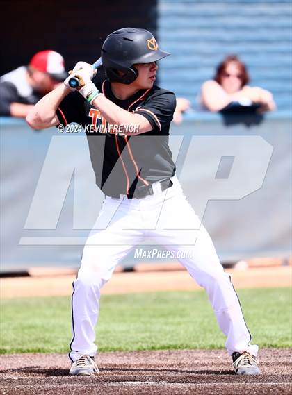 Thumbnail 1 in Grant Union @ Yamhill-Carlton (Coach Bob National Invitational) photogallery.