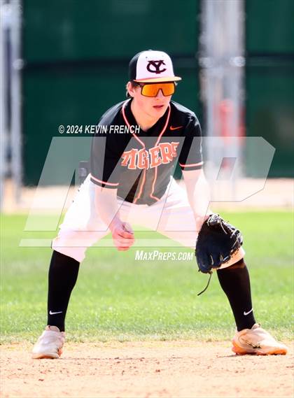 Thumbnail 3 in Grant Union @ Yamhill-Carlton (Coach Bob National Invitational) photogallery.
