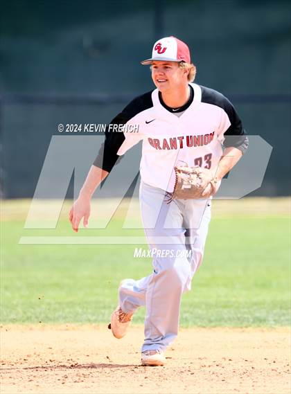 Thumbnail 3 in Grant Union @ Yamhill-Carlton (Coach Bob National Invitational) photogallery.