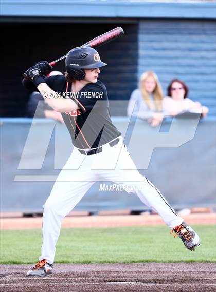 Thumbnail 1 in Grant Union @ Yamhill-Carlton (Coach Bob National Invitational) photogallery.