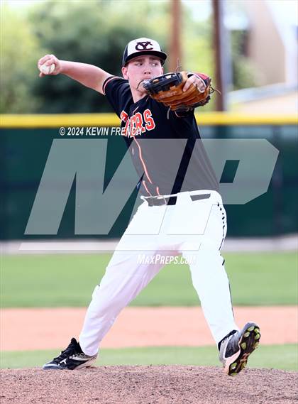 Thumbnail 3 in Grant Union @ Yamhill-Carlton (Coach Bob National Invitational) photogallery.