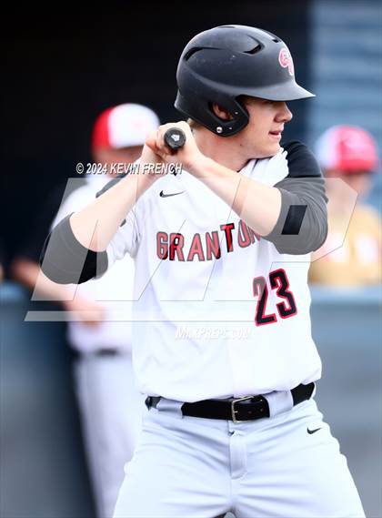 Thumbnail 1 in Grant Union @ Yamhill-Carlton (Coach Bob National Invitational) photogallery.