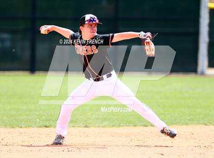 Thumbnail 1 in Grant Union @ Yamhill-Carlton (Coach Bob National Invitational) photogallery.