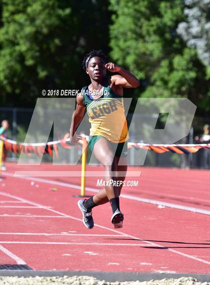 Thumbnail 2 in CCS Top 8 Los Gatos (Girls Triple Jump) photogallery.