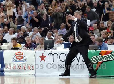 Thumbnail 3 in Renaissance Academy vs. Branson (CIF State D5 Final) photogallery.