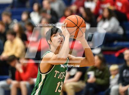 Thumbnail 2 in Yorktown vs. Wapahani photogallery.