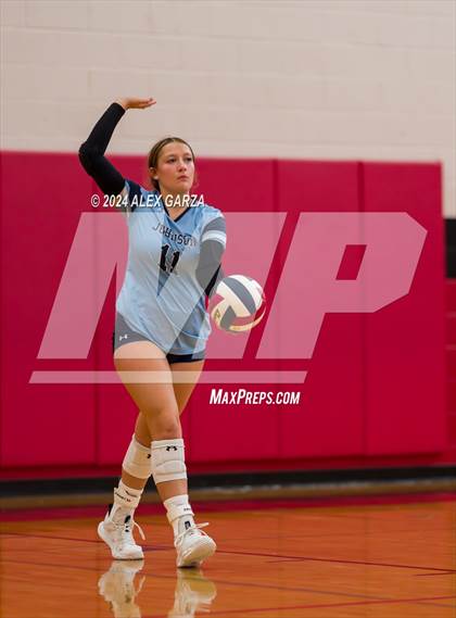 Thumbnail 1 in Johnson vs. Leander photogallery.