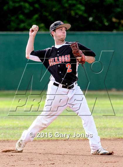 Thumbnail 2 in Sacramento Optimist All-Star Game  (Large Schools) photogallery.