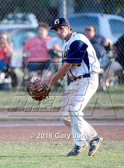Thumbnail 2 in Sacramento Optimist All-Star Game  (Large Schools) photogallery.