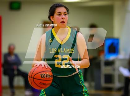 Thumbnail 3 in Los Alamos @ Albuquerque Academy (NMAA 5A 1st Round) photogallery.