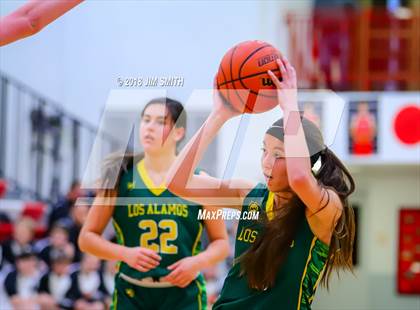 Thumbnail 3 in Los Alamos @ Albuquerque Academy (NMAA 5A 1st Round) photogallery.