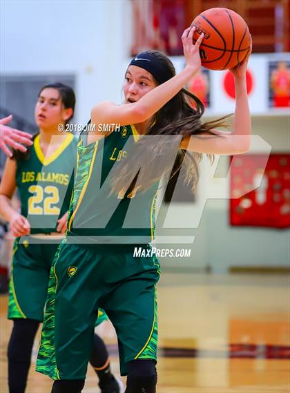 Thumbnail 1 in Los Alamos @ Albuquerque Academy (NMAA 5A 1st Round) photogallery.