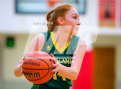Thumbnail 2 in Los Alamos @ Albuquerque Academy (NMAA 5A 1st Round) photogallery.