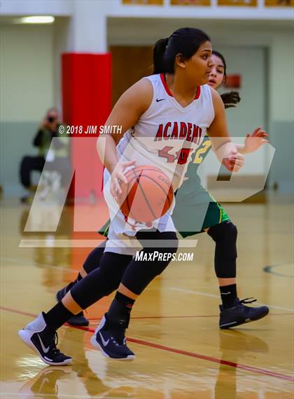 Thumbnail 3 in Los Alamos @ Albuquerque Academy (NMAA 5A 1st Round) photogallery.