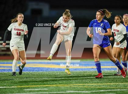 Thumbnail 2 in Clarkston @ Fife (WIAA 2A Playoffs) photogallery.