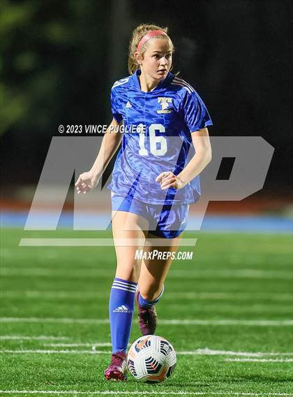 Thumbnail 3 in Clarkston @ Fife (WIAA 2A Playoffs) photogallery.