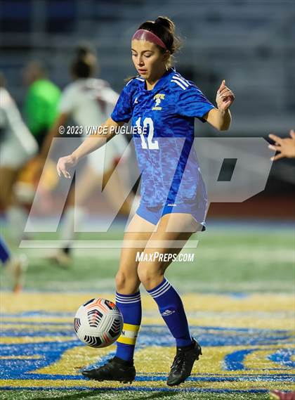 Thumbnail 2 in Clarkston @ Fife (WIAA 2A Playoffs) photogallery.