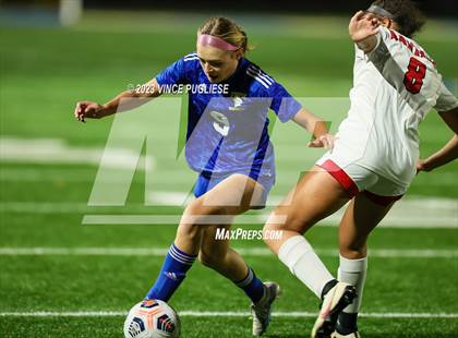 Thumbnail 3 in Clarkston @ Fife (WIAA 2A Playoffs) photogallery.