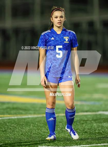 Thumbnail 3 in Clarkston @ Fife (WIAA 2A Playoffs) photogallery.