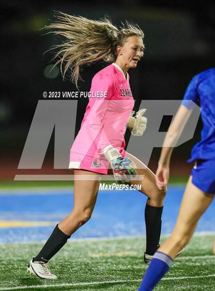Thumbnail 3 in Clarkston @ Fife (WIAA 2A Playoffs) photogallery.