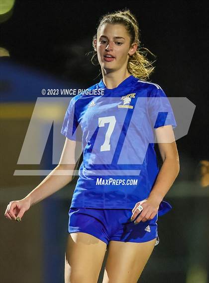 Thumbnail 2 in Clarkston @ Fife (WIAA 2A Playoffs) photogallery.