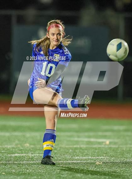 Thumbnail 1 in Clarkston @ Fife (WIAA 2A Playoffs) photogallery.