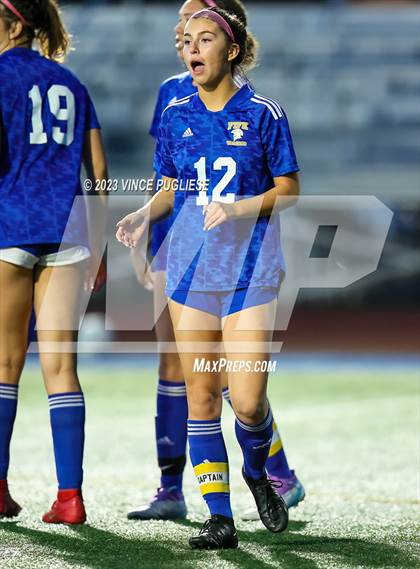 Thumbnail 1 in Clarkston @ Fife (WIAA 2A Playoffs) photogallery.