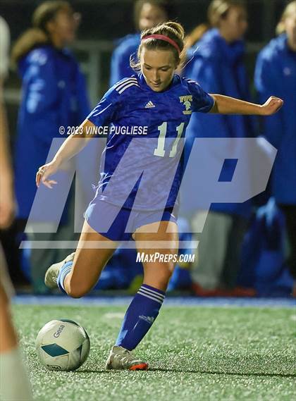 Thumbnail 1 in Clarkston @ Fife (WIAA 2A Playoffs) photogallery.
