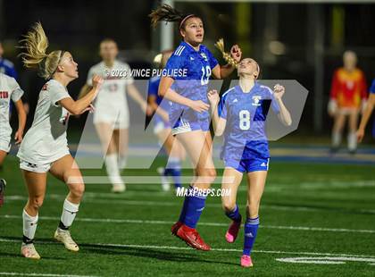 Thumbnail 2 in Clarkston @ Fife (WIAA 2A Playoffs) photogallery.