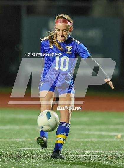 Thumbnail 3 in Clarkston @ Fife (WIAA 2A Playoffs) photogallery.