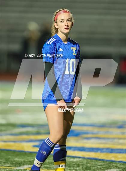 Thumbnail 2 in Clarkston @ Fife (WIAA 2A Playoffs) photogallery.