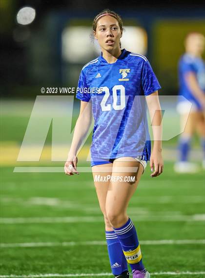 Thumbnail 3 in Clarkston @ Fife (WIAA 2A Playoffs) photogallery.