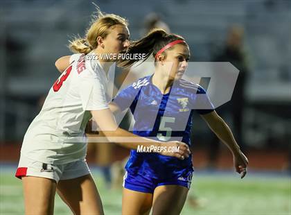 Thumbnail 1 in Clarkston @ Fife (WIAA 2A Playoffs) photogallery.