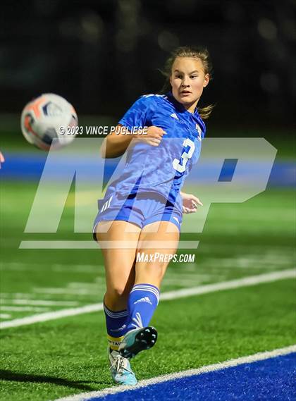 Thumbnail 1 in Clarkston @ Fife (WIAA 2A Playoffs) photogallery.