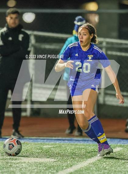 Thumbnail 3 in Clarkston @ Fife (WIAA 2A Playoffs) photogallery.