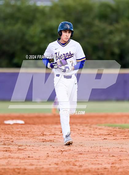Thumbnail 3 in Osceola @ Lennard (Preseason) photogallery.