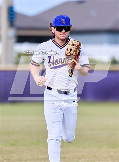 Thumbnail 1 in Osceola @ Lennard (Preseason) photogallery.