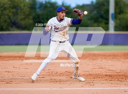 Thumbnail 1 in Osceola @ Lennard (Preseason) photogallery.