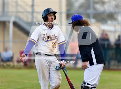 Thumbnail 1 in Osceola @ Lennard (Preseason) photogallery.