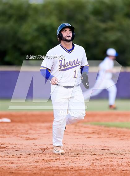 Thumbnail 2 in Osceola @ Lennard (Preseason) photogallery.